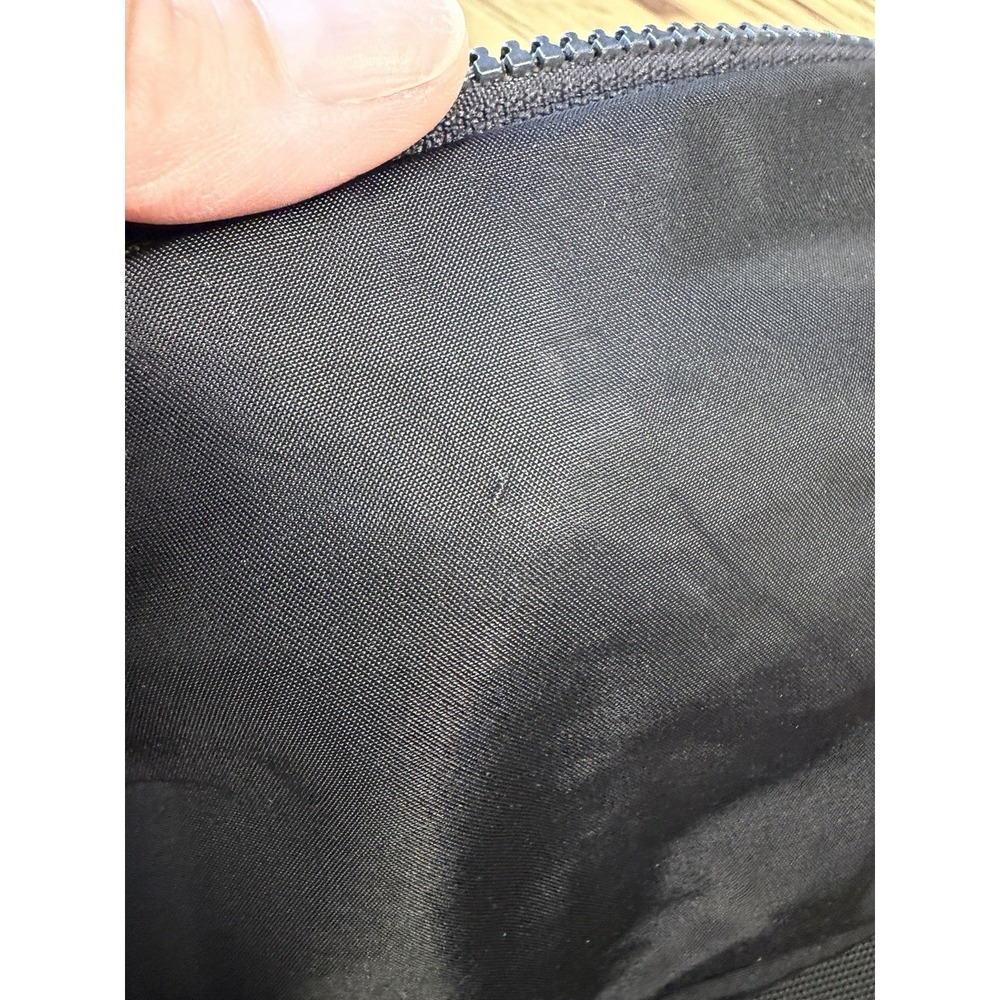 Lululemon Everywhere Belt Bag 1L Black Gold Casual Crossbody Waist Pack - Picture 7 of 10